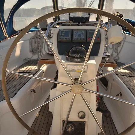 Veleiro Oceanico De 12 M 보트호텔 *